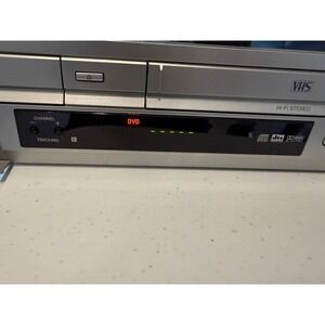 Sony SLV-D251P DVD‎ VCR Combo Player Progressive Scan Stereo Silver FOR PARTS